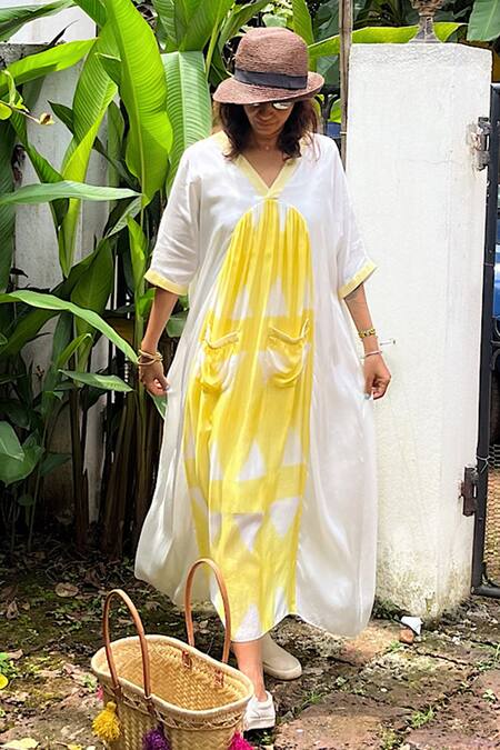 Shop_Rriso_Yellow Cotton Bamboo Printed Geometric V Neck Kaftan_Online_at_Aza_Fashions