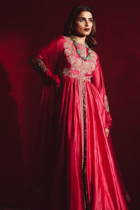 Shop Ridhi Mehra Red Anarkali Raw Silk And Dupatta Net Sequin & Cutdana, Thread Round Bluma With at Aza Fashions Shop_Ridhi Mehra_Red Anarkali Raw Silk And Dupatta Net Sequin & Cutdana, Thread Round Bluma With _at_Aza_Fashions
