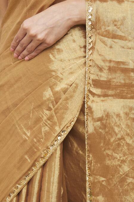 Shop_Anaya By Akruthi_Gold Velvet, Silk Tissue Floral, Leaf Round Embroidered Saree With Blouse_Online_at_Aza_Fashions