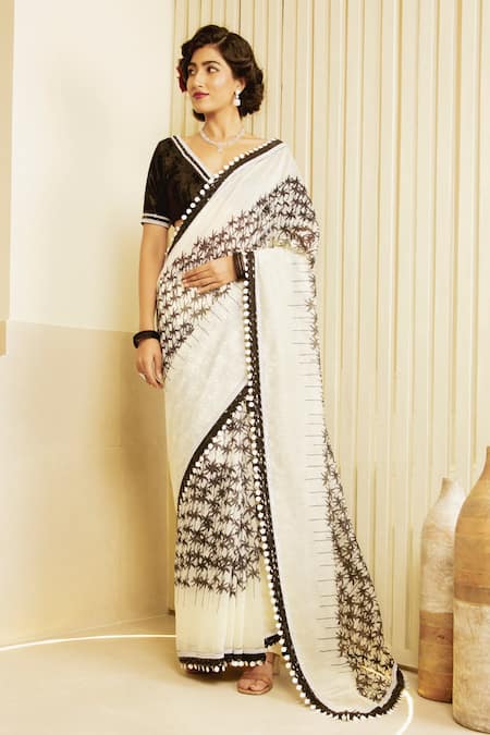 Saksham & Neharicka Black Chanderi Abstract Printed Saree Online at Aza Fashions Saksham & Neharicka_Black Chanderi Abstract Printed Saree _Online_at_Aza_Fashions