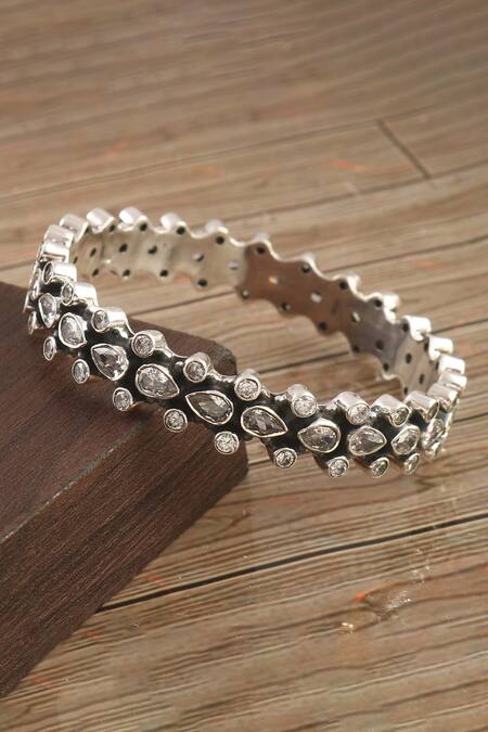 Palace Of Silver_Silver Plated Checker Handcrafted Stone Work Bangle_Online_at_Aza_Fashions