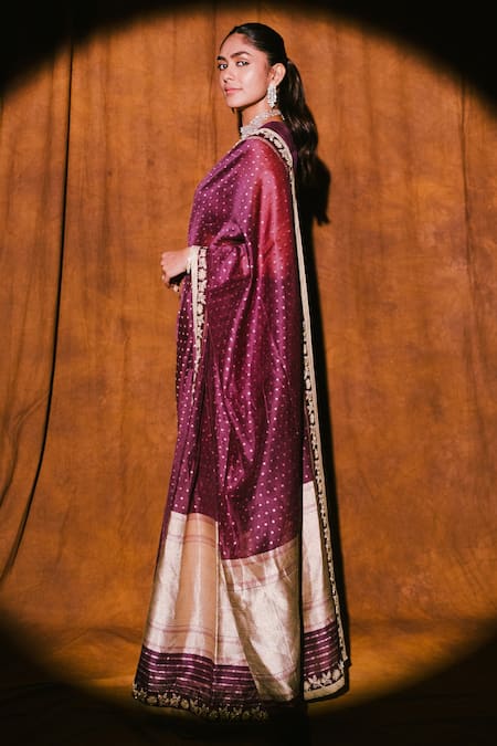 Shimai Jayachandra Almandine Banarasi Handloom Saree With Blouse Piece 