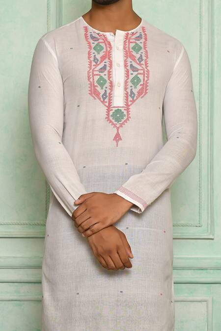 Shop Pranay Baidya White Jamdani, Malai Geometric Pattern Kurta Set Online at Aza Fashions Shop_Pranay Baidya_White Jamdani, Malai Geometric Pattern Kurta Set _Online_at_Aza_Fashions