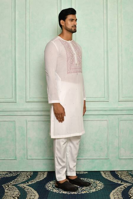 Pranay Baidya White Jamdani, Malai Geometric Floral Pattern Kurta Set Online at Aza Fashions Pranay Baidya_White Jamdani, Malai Geometric Floral Pattern Kurta Set _Online_at_Aza_Fashions