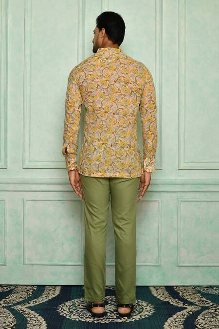 Shop Pranay Baidya Beige , Malai Floral Print Short Kurta Set at Aza Fashions Shop_Pranay Baidya_Beige , Malai Floral Print Short Kurta Set _at_Aza_Fashions