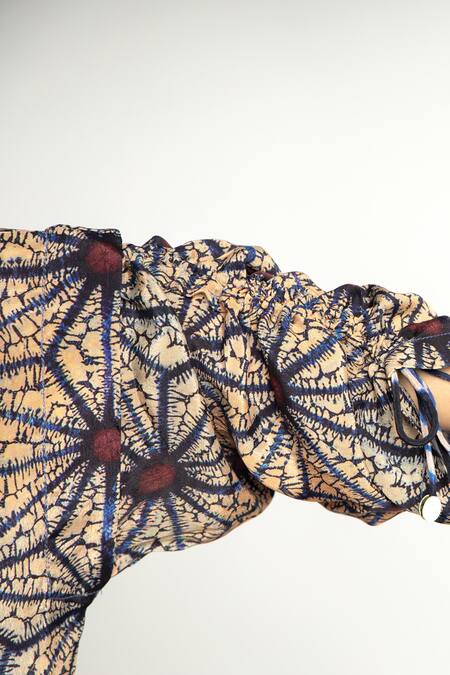 Anmol Kakad_Blue Crepe Silk Afia Geometric Pattern Shirt_at_Aza_Fashions