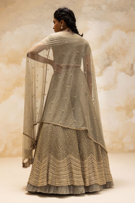 Shop COUTURE BY NIHARIKA Gold Organza, Net Sequins, Bugle Beads V Hand Embroidered Bridal Lehenga Set at Aza Fashions Shop_COUTURE BY NIHARIKA_Gold Organza, Net Sequins, Bugle Beads V Hand Embroidered Bridal Lehenga Set _at_Aza_Fashions