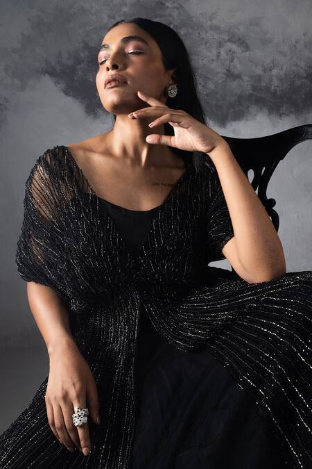 COUTURE BY NIHARIKA Black Net Geometric Stripe Pattern Jacket V Neck Embroidered Lehenga Set Online at Aza Fashions COUTURE BY NIHARIKA_Black Net Geometric Stripe Pattern Jacket V Neck Embroidered Lehenga Set _Online_at_Aza_Fashions