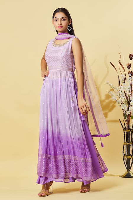 Samyukta Singhania_Purple Kurta Georgette Embroidery Floral Round Ombre Effect Set _at_Aza_Fashions
