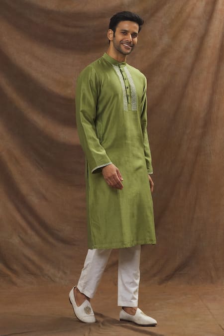 Buy_The MeN'S Kompany_Green Chanderi Silk Kurta And Pant Set  _Online_at_Aza_Fashions