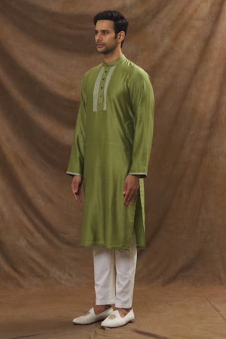 Buy_The MeN'S Kompany_Green Chanderi Silk Kurta  _Online_at_Aza_Fashions