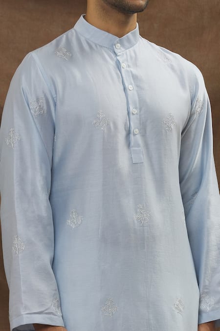 Shop The MeN'S Kompany Blue Chanderi Silk Thread Kurta And Pant Set Online at Aza Fashions Shop_The MeN'S Kompany_Blue Chanderi Silk Thread Kurta And Pant Set _Online_at_Aza_Fashions
