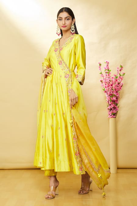 Surbhi Shah_Yellow Organza, Spun Silk Sequin And Threadwork Angrakha Kurta Set _at_Aza_Fashions