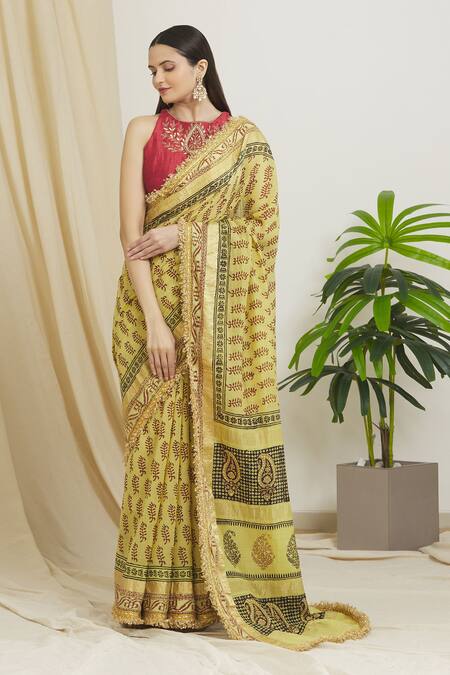 Surendri_Green Raw Silk, Kotadoria Floral Round Saree With Embroidered Blouse_Online_at_Aza_Fashions