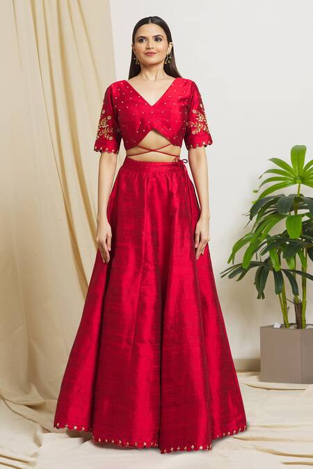 Surendri_Red Raw Silk, Organza Floral, And Flower Embellished Blouse And Lehenga Set_Online_at_Aza_Fashions