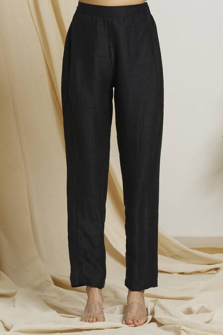 Buy_Surendri_Black Raw Silk Woven Round Lace Bordered Kurta Set_Online_at_Aza_Fashions