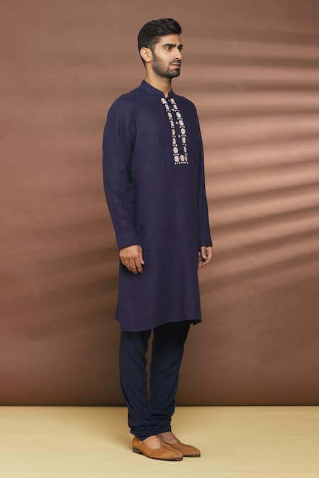 Buy_Linen Bloom_Blue 100% Linen Thread Work Patola Pattern Placket Kurta _Online_at_Aza_Fashions