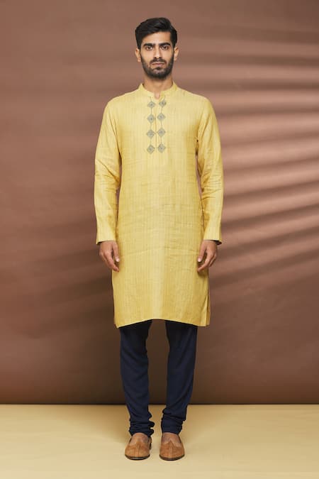 Linen Bloom_Yellow 100% Linen Thread Work Stripe Pattern Kurta _Online_at_Aza_Fashions