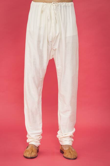 Nero By Shaifali And Satya_Multi Color Silk And Embroidery Abstract & Thread Work Kurta Set_at_Aza_Fashions