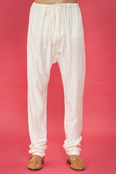 Nero By Shaifali And Satya_Multi Color Silk And Embroidery Abstract & Thread Chevron Kurta Set_at_Aza_Fashions