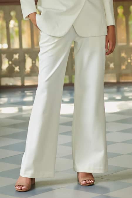 Ankita Dharman_White Cotton Jasmine Notched Lapel Collar Blazer And Pant Set_Online_at_Aza_Fashions