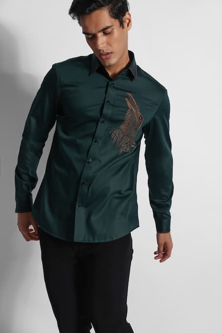 Paarsh Green Giza Cotton Embroidered Thread Eagle Shirt 