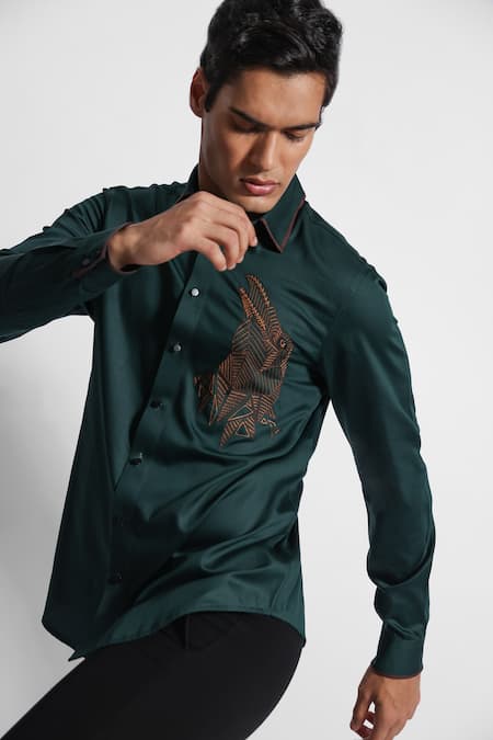 PAARSH Green Gingham Embroidery Threadwork Eagle Shirt Online at Aza Fashions PAARSH_Green Gingham Embroidery Threadwork Eagle Shirt _Online_at_Aza_Fashions