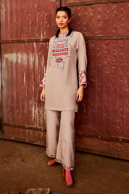 SVA by Sonam & Paras Modi Yoke Embroidered Kurta & Pant Set 