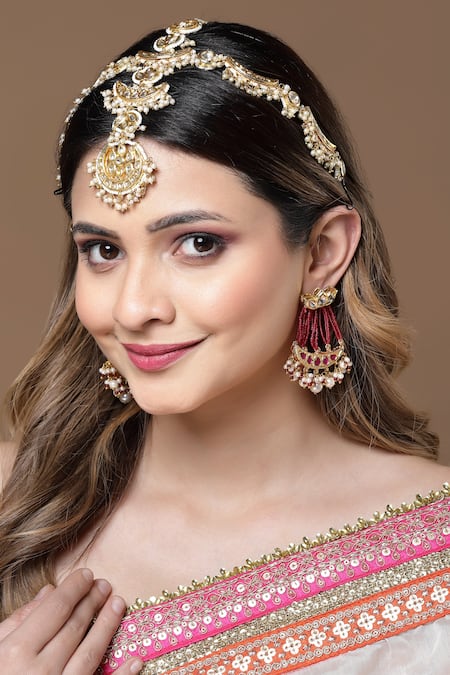 Shop Dugran By Dugristyle Gold Plated Kundan And Pearl Embellished Mathapatti at Aza Fashions Shop_Dugran By Dugristyle_Gold Plated Kundan And Pearl Embellished Mathapatti _at_Aza_Fashions