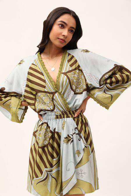 Kritika Murarka_Blue Cotton, Silk V-neck Floral Print Jumper _at_Aza_Fashions