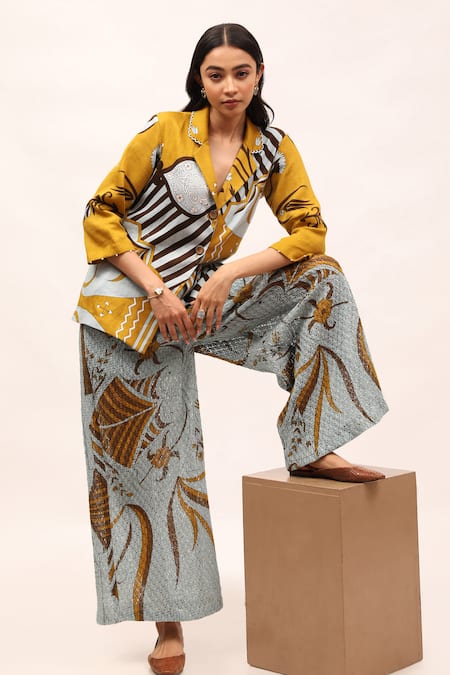 Shop_Kritika Murarka_Yellow Cotton Satin Collared Floral Print Boxy-cut Jacket _Online_at_Aza_Fashions