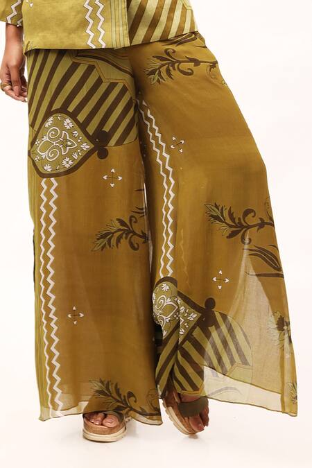 Buy Kritika Murarka Green Chiffon Printed Floral Wide-legged High-waisted Pant Online at Aza Fashions Buy_Kritika Murarka_Green Chiffon Printed Floral Wide-legged High-waisted Pant _Online_at_Aza_Fashions