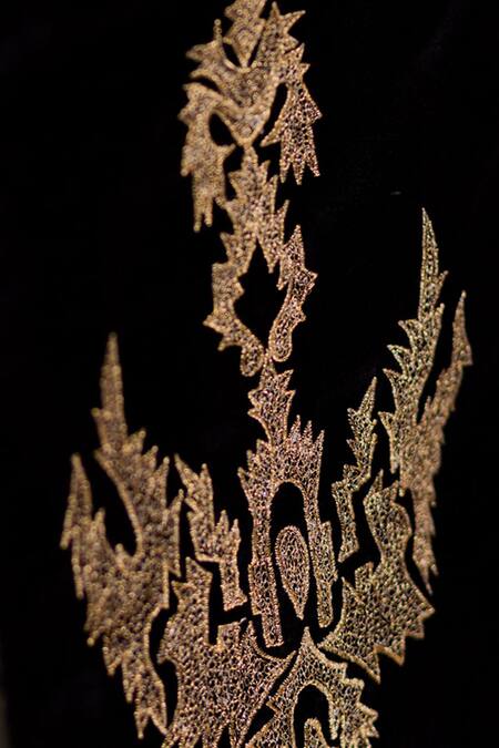 Alcove_Black Silk Embroidered Geometric Table Runner With Mats_Online_at_Aza_Fashions