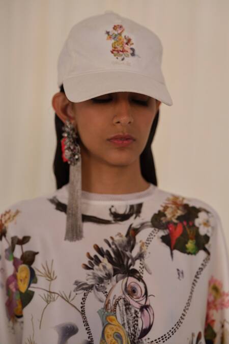 Buy_AK-OK_White Embroidery Animal Print Baseball Cap 