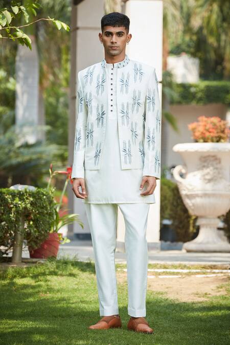 Buy_Bohame_Off White Cotton, Silk, Tussar Embroidery Lyre Floral Jacket Kurta Set_Online_at_Aza_Fashions