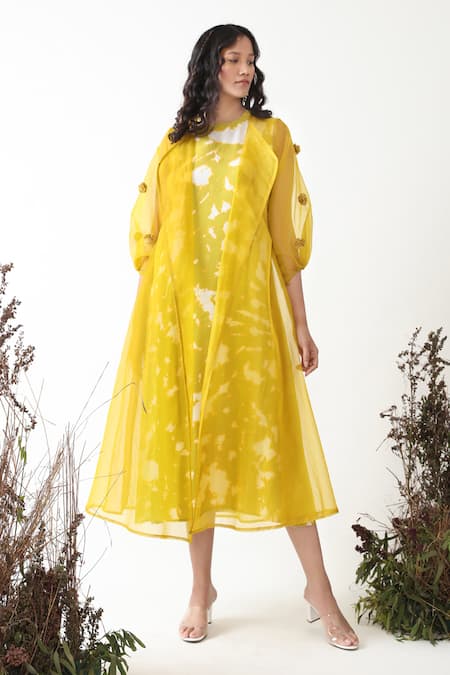 Chambray & Co. Green All Weather Silk Hand Embroidered Pompoms Autumn And Tie Dye Dress Set 