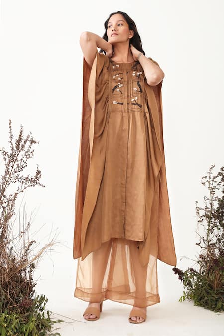 Buy Chambray & CO. Brown Silk, Linen, Organza Embroidery Round Tuva Thread Kaftan Dress With Pant Online at Aza Fashions Buy_Chambray & CO._Brown Silk, Linen, Organza Embroidery Round Tuva Thread Kaftan Dress With Pant _Online_at_Aza_Fashions