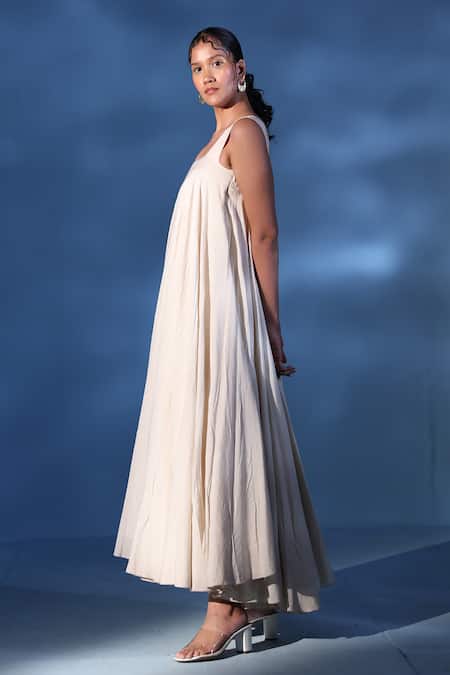 Buy Chambray & CO. White Silk Square Neck Evian Solid Voluminous Dress Online at Aza Fashions Buy_Chambray & CO._White Silk Square Neck Evian Solid Voluminous Dress _Online_at_Aza_Fashions