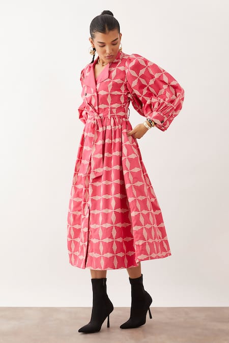 Shop_Son Of A Noble Snob_Pink Cotton Satin Collared Alexis Fan Print Dress _Online_at_Aza_Fashions