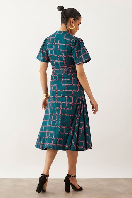 Shop Son Of A Noble Snob Blue Cotton, Twill Round Neck Daichi Chevron Pattern Dress at Aza Fashions Shop_Son Of A Noble Snob_Blue Cotton, Twill Round Neck Daichi Chevron Pattern Dress _at_Aza_Fashions