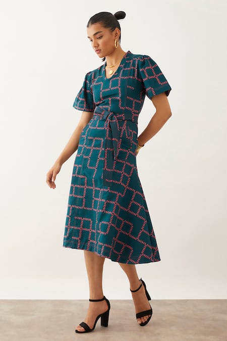 Son Of A Noble Snob Blue Cotton, Twill Round Neck Daichi Chevron Pattern Dress Online at Aza Fashions Son Of A Noble Snob_Blue Cotton, Twill Round Neck Daichi Chevron Pattern Dress _Online_at_Aza_Fashions