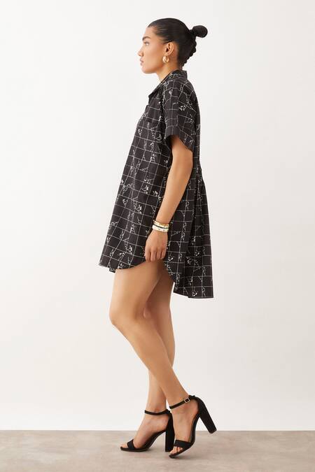 Buy Son Of A Noble Snob Black Cotton Satin Collared Niko Grid Print Shirt Dress Online at Aza Fashions Buy_Son Of A Noble Snob_Black Cotton Satin Collared Niko Grid Print Shirt Dress _Online_at_Aza_Fashions