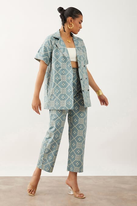 Shop Son Of A Noble Snob Grey Cotton Satin Collared Olivia Clover Print Jacket And Pant Set Online at Aza Fashions Shop_Son Of A Noble Snob_Grey Cotton Satin Collared Olivia Clover Print Jacket And Pant Set _Online_at_Aza_Fashions