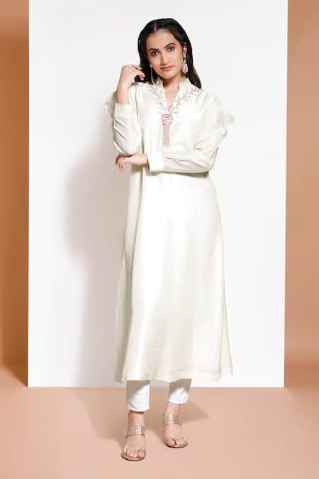 Kressa Puff Sleeve Embroidered Kurta & Pant Set 