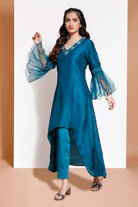 Kressa Green Silk, Crepe, Cotton Embroidery V-neck High-low Kurta And Pant Set Online at Aza Fashions Kressa_Green Silk, Crepe, Cotton Embroidery V-neck High-low Kurta And Pant Set_Online_at_Aza_Fashions