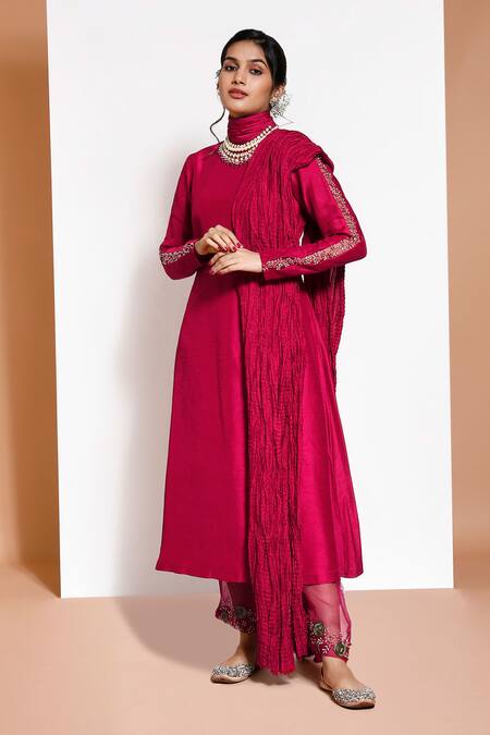 Shop_Kressa_Red Crepe Embellished Floral Turtle Neck Collar Kurta Set _at_Aza_Fashions