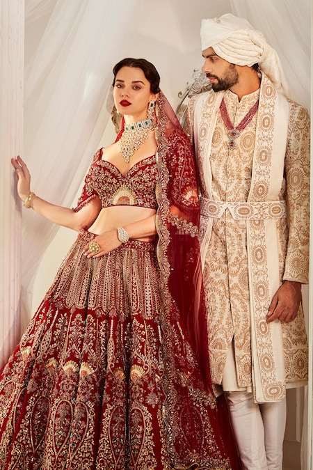 Scarlet Red Kasab & Zardozi Floral Hand Embroidered Lehenga and Ivory –  Talking Threads Global