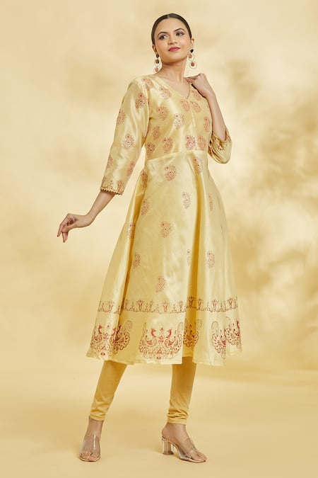 Naintara Bajaj Floral Block Print Anarkali 