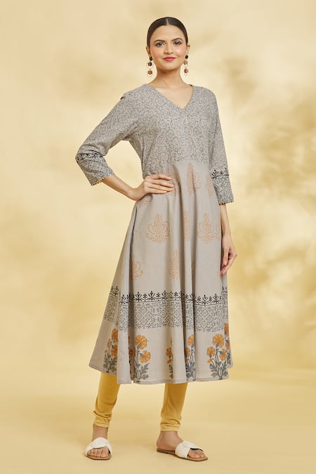 Naintara Bajaj Flower Vine Print Yoke Anarkali With Leggings 