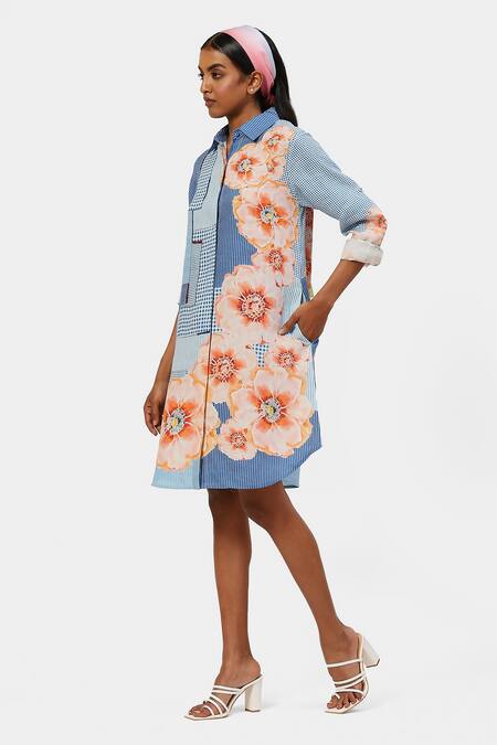 Satya Paul Blue Linen Embroidery Shawl Neck The Printed Off Duty Tunic Online at Aza Fashions Satya Paul_Blue Linen Embroidery Shawl Neck The Printed Off Duty Tunic _Online_at_Aza_Fashions